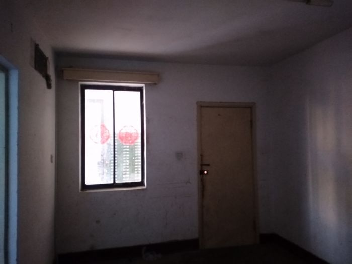 华能大厦 2室1厅1卫 65m&sup2;