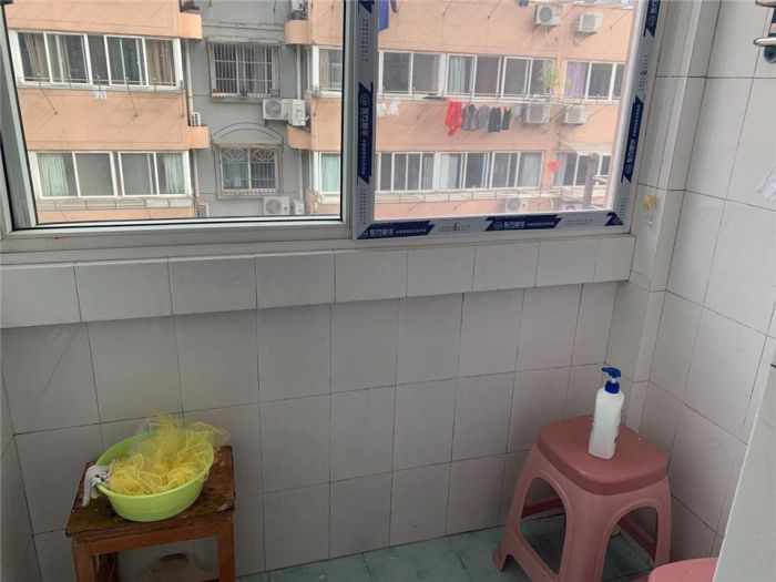 板桥东村 2室2厅1卫 105m&sup2;