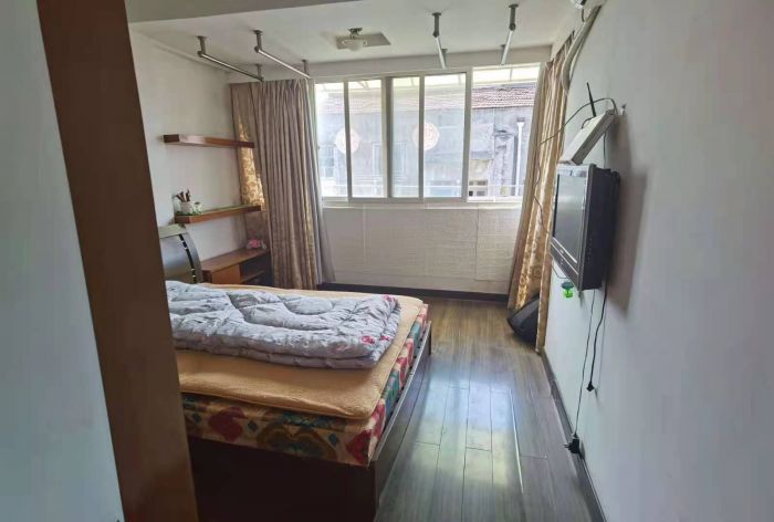 易家桥新村 2室1厅1卫 55m&sup2;