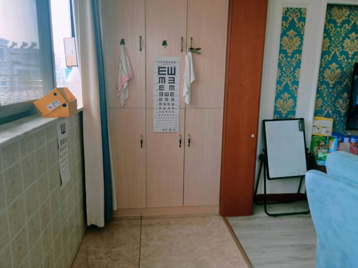 荟景苑 4室2厅2卫 140m&sup2;
