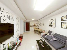 中海碧林湾 3室2厅1卫 96m&sup2;