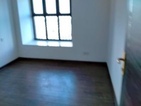 碧桂园时代悦城 4室2厅2卫 195.00m&sup2;