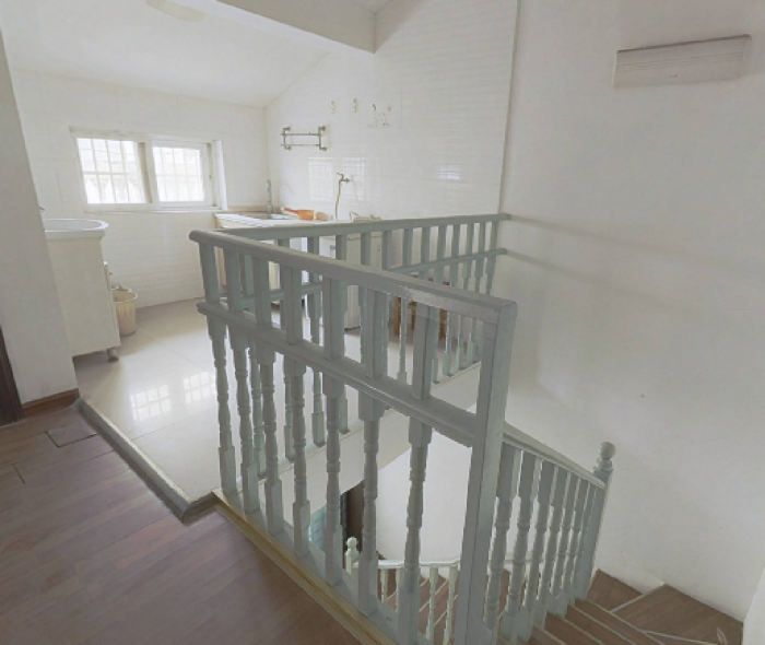 新开苑 4室2厅2卫 214m&sup2;