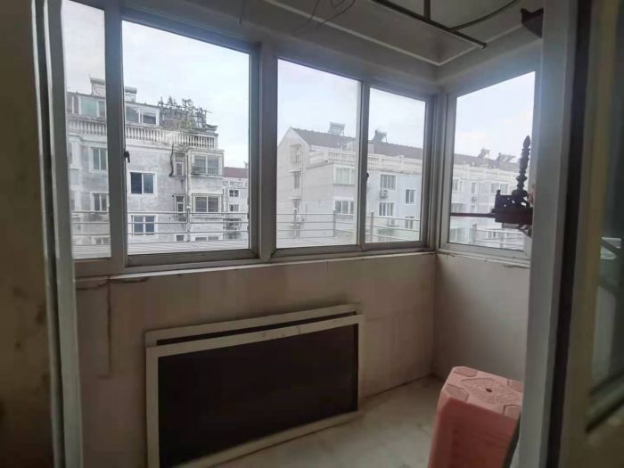 金辉花园 2室1厅1卫 85m²