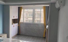 星辰花园 2室2厅1卫 74m&sup2;