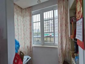 长航地中海花园 3室2厅1卫 143.00m&sup2;
