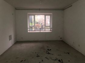 桐墅湾 3室2厅1卫 127m&sup2;