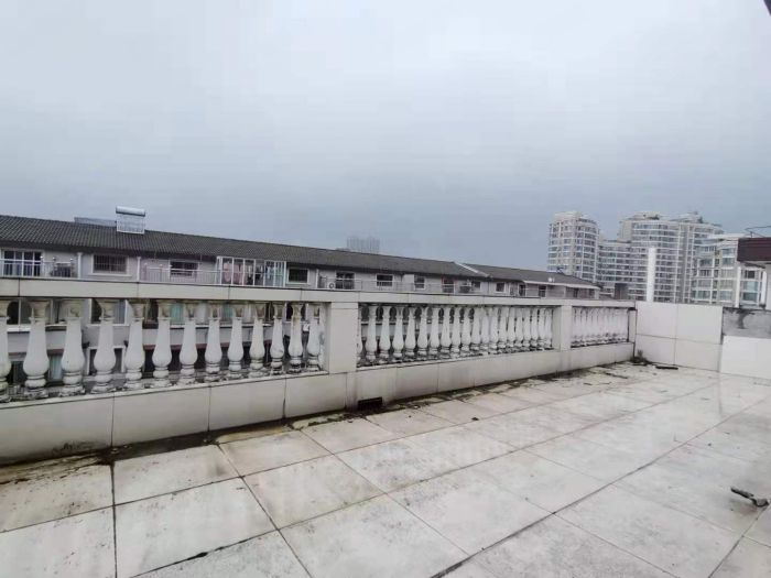 天都花苑 6室2厅2卫 225m&sup2;