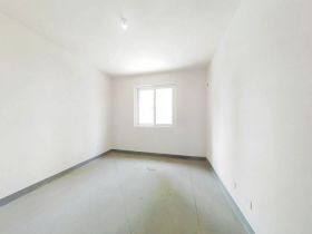 新城香溢紫郡 3室2厅2卫 125m&sup2;