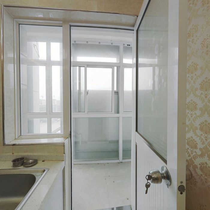 涌鑫八达通广场 2室1厅1卫 51.69m&sup2;