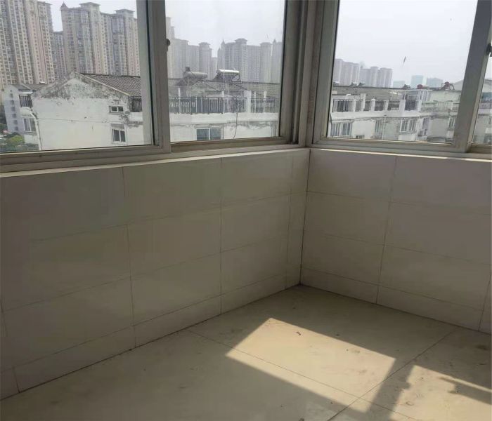世纪东城 2室1厅1卫 136.00m&sup2;