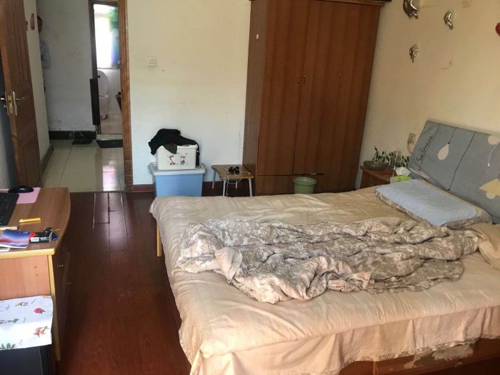 青年路新村 1室1厅1卫 42m&sup2;