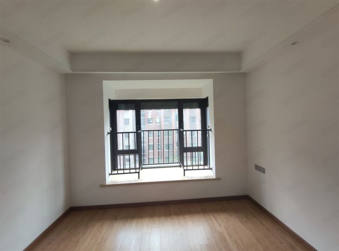 佳期漫 4室2厅1卫 122m&sup2;
