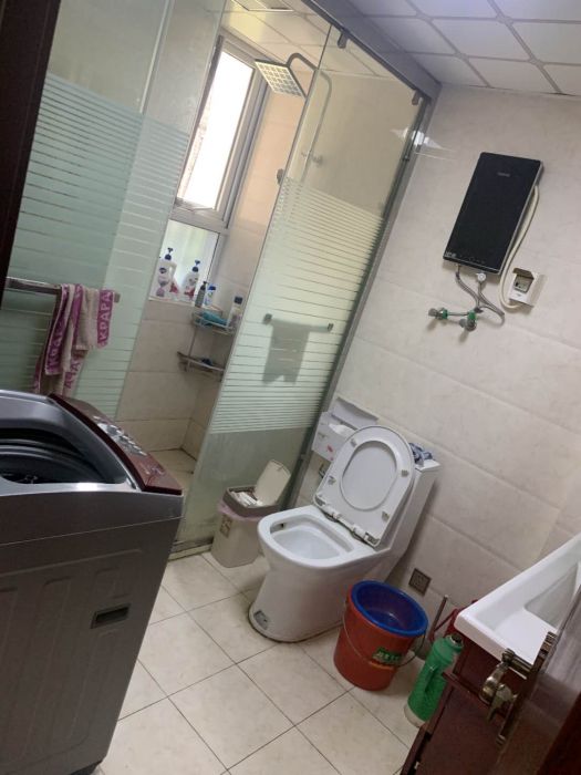 龙潭福里 3室2厅2卫 132m&sup2;
