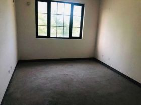 南通壹城水清木华 3室3厅2卫 240m&sup2;