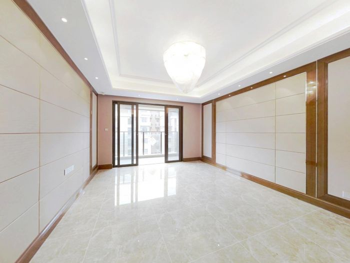 世家花园 1室厅卫 128m²