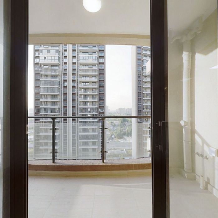 碧桂园时代悦城 4室2厅3卫 192m&sup2;
