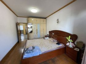 新桥新村 2室1厅1卫 64m&sup2;