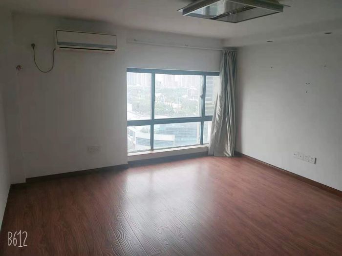 鸿运大厦 2室2厅2卫 65.5m&sup2;