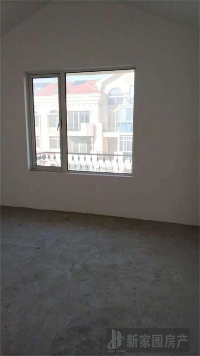 军山花园 5室2厅卫 175m&sup2;