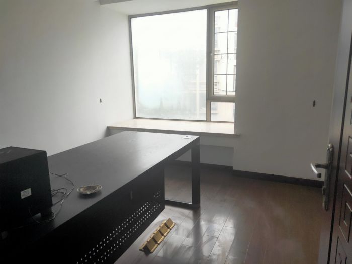 优山美地花园南区 5室2厅2卫 186.90m&sup2;
