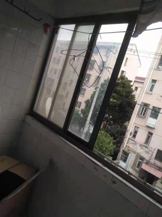 曙光社区 2室1厅1卫 60.6m&sup2;