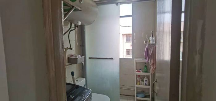 曙光社区 2室1厅1卫 70m&sup2;