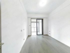 都会沁园 4室2厅2卫 150.00m&sup2;
