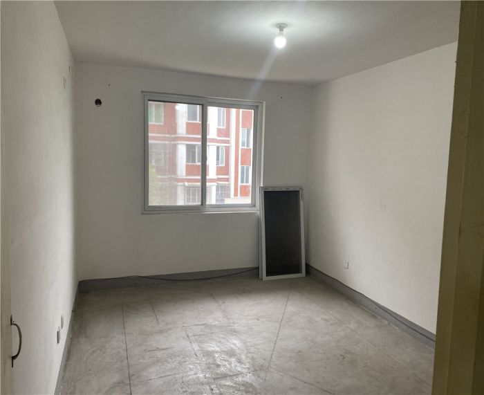 新港花苑 2室2厅1卫 104m&sup2;