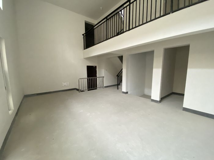 春风南岸西园 5室3厅3卫 400m&sup2;