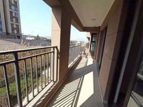云樾河山 3室2厅2卫 118m&sup2;
