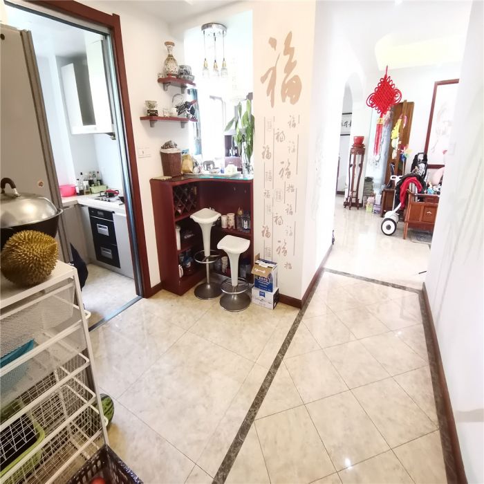 华强城 2室2厅1卫 118m&sup2;