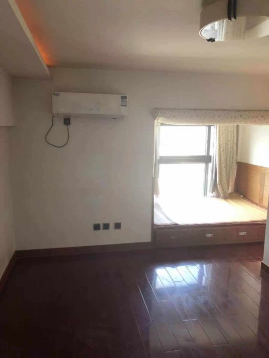太阳鑫城 2室1厅1卫 45m&sup2;