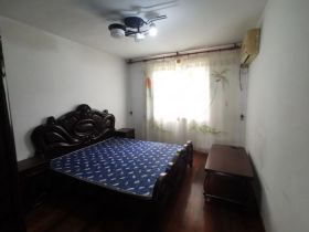 北濠桥东村 3室2厅1卫 109m&sup2;
