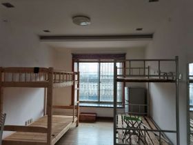 前景花苑 2室1厅1卫 82m&sup2;