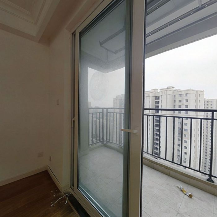 中海碧林湾 3室2厅2卫 113.5m&sup2;