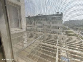 东城花园 4室2厅2卫 228m&sup2;