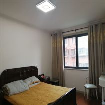 金鑫苑 5室2厅2卫 170m&sup2;
