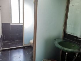 五山公寓 4室2厅2卫 200m&sup2;