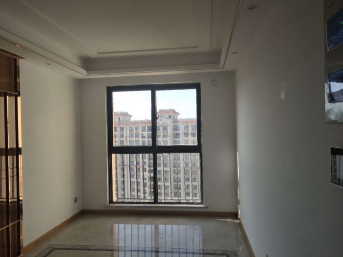 中南世纪花城三期 4室2厅2卫 144m&sup2;