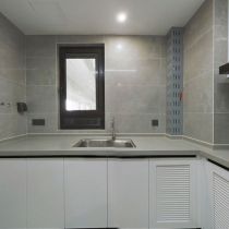 万科有湖（翡翠心湖） 3室2厅2卫 127m&sup2;