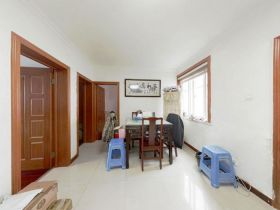 北濠桥东村 2室2厅1卫 77m&sup2;