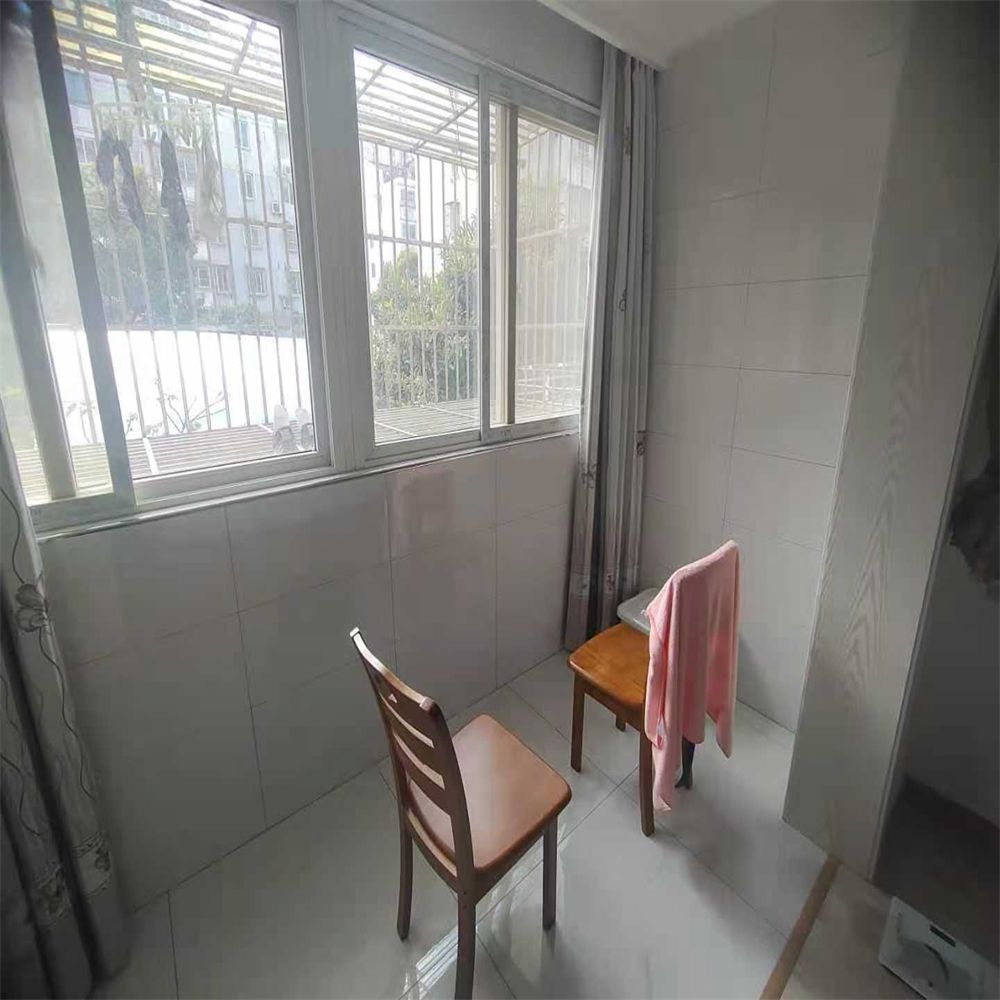 世纪东城 2室1厅1卫 83m&sup2;