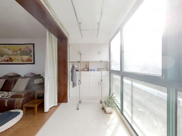 星湖花园 4室2厅2卫 188.88m&sup2;