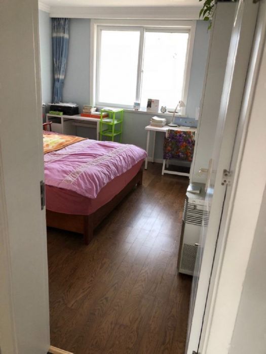 天山花苑 3室1厅1卫 140m&sup2;
