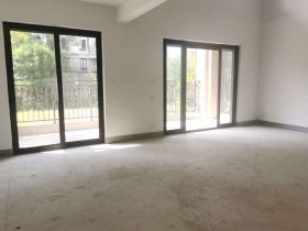 中海铂樾府 5室2厅1卫 210.00m&sup2;