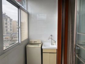 新建路新村(新建花苑) 3室1厅1卫 80.7m&sup2;
