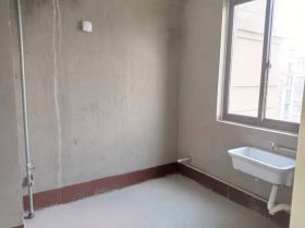 兴石花园 3室2厅1卫 129m&sup2;