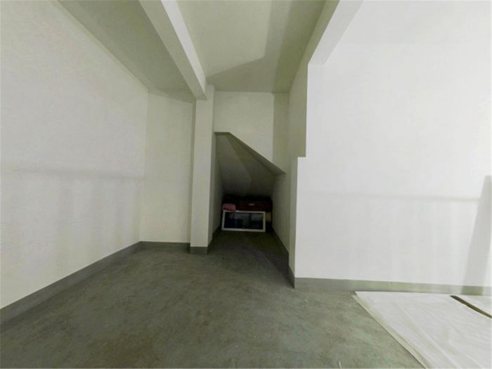 锦城苑 2室1厅1卫 82m&sup2;