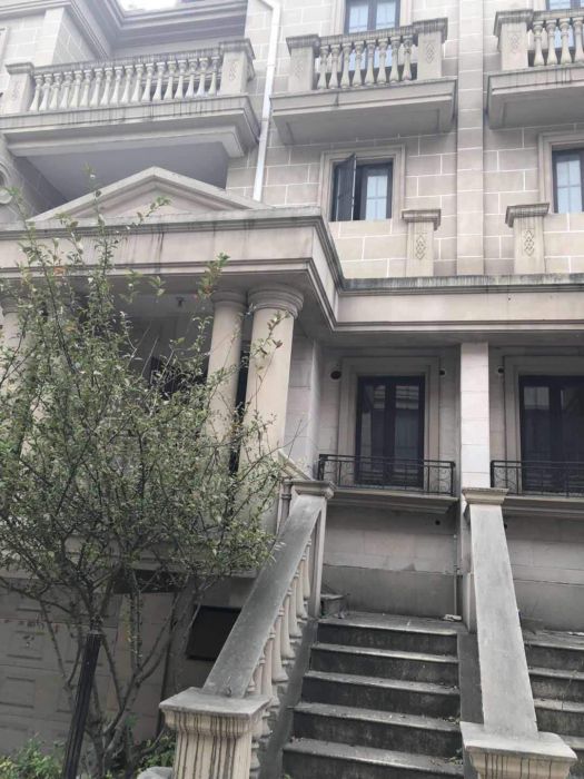 罗福宫 5室0厅0卫 299.00m&sup2;
